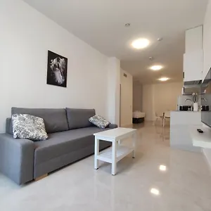Rentalsevilla San Luis Siviglia